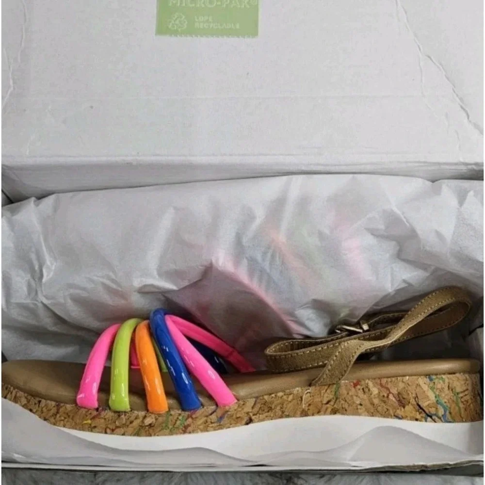 Bebe Girls size 3.5 Rainbow Multi Color Sandals Buckles On Side New BOX MSRP $52